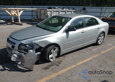 2011 Chevrolet Malibu Ls z USA, uszkodzony, nr VIN 1G1ZB5E15BF327096